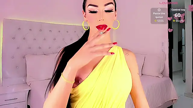 Michell simons online show from October 26, 9:49 am