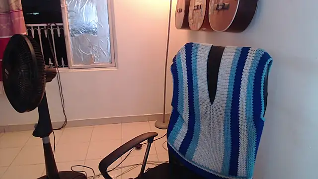 Smoke trip Alicia online show from December 17, 10:32 am