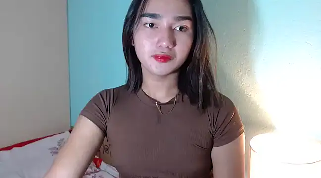 Snapshot of CasandraDiaz chatting on January 4, 11:33 am CasandraDiaz online show from January 4, 11:33 am