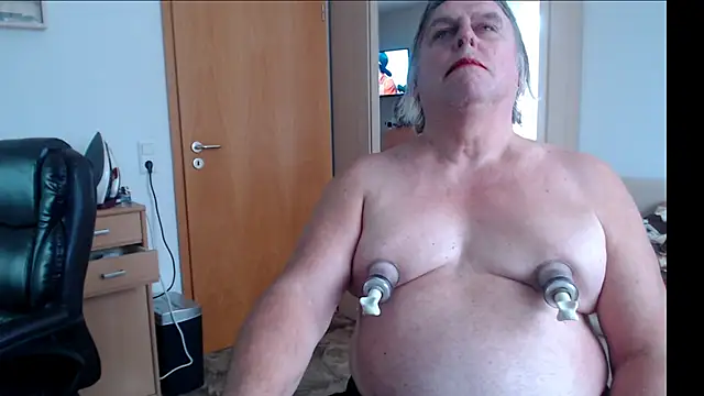 Sissygera online show from December 15, 10:50 am