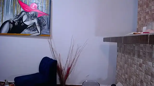 RinnaMoys online show from March 21, 12:01 am