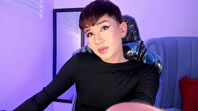 Chris boy  online show from February 21, 1:58 pm