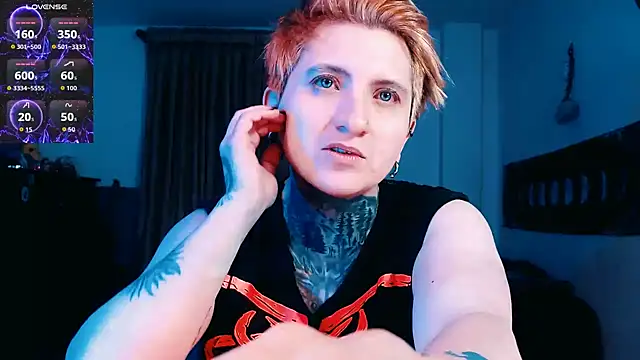 Marieblueeyes online show from November 16, 4:22 am