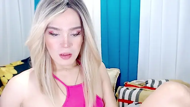 arianneXXX ts online show from March 25, 8:19 am