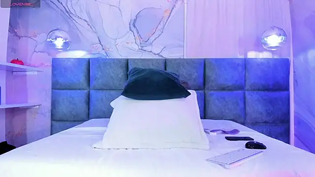 Scarleett 22 online show from November 6, 7:58 pm