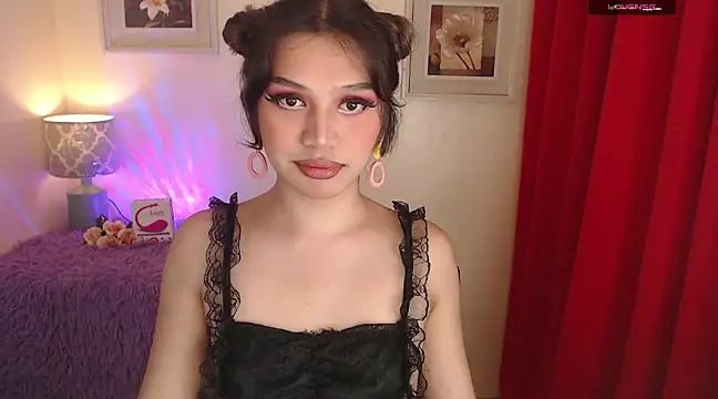 Snapshot of ObsessionAmber chatting on February 17, 9:52 pm ObsessionAmber online show from February 17, 9:52 pm