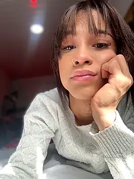 stormytt  online show from December 13, 8:04 pm