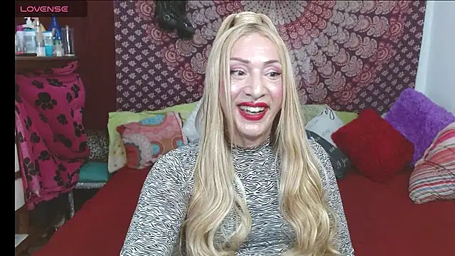 elena evans online show from February 28, 6:58 pm