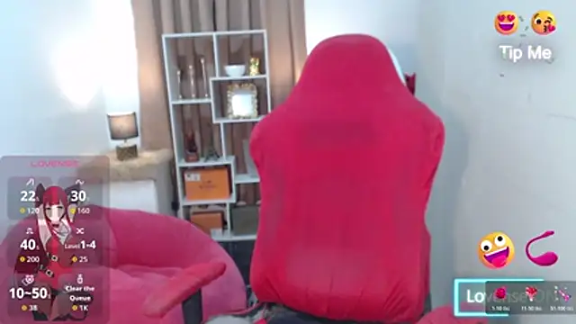 FrancineGarcia online show from October 25, 4:46 pm