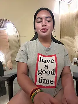 HotstuffCherrySummer online show from November 11, 9:11 am