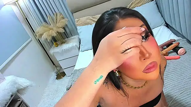 yourbabygoddess online show from September 21, 10:15 pm