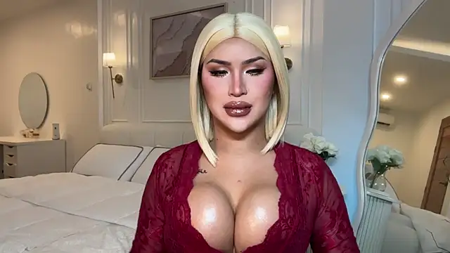 Your Majesty Tyra online show from July 2, 5:13 am