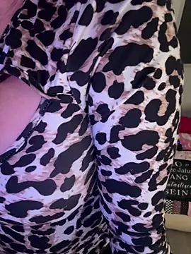 German Milf online show from November 26, 3:25 pm