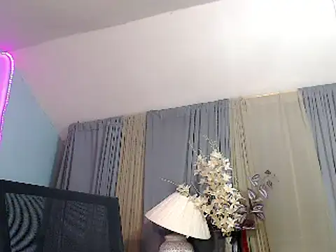 ursexy allison69 online show from November 12, 10:58 am