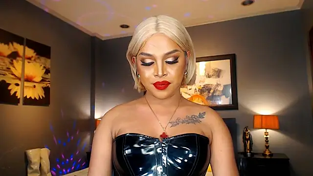 MarryQueen22 online show from February 20, 6:19 am