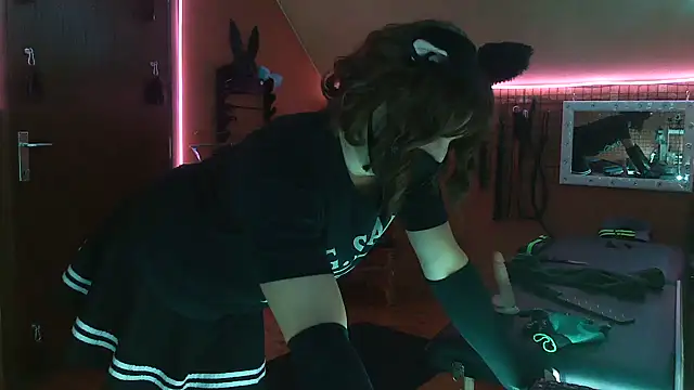 Ginny-the-bdsm-nympho online show from November 16, 6:07 pm