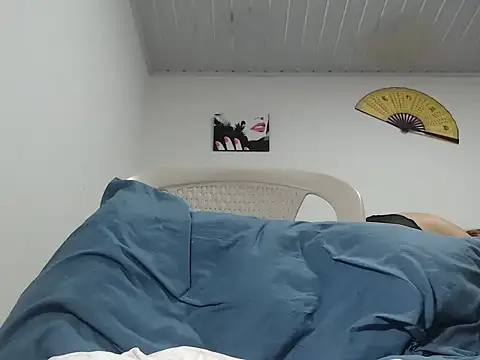 pamelabigcock69 online show from December 21, 12:27 am