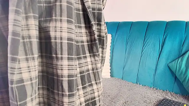 Satuurn  online show from April 14, 2:11 pm